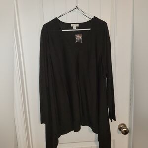 Jacklyn Smith Black V-Neck Women's Knit Sweater Asymmetrical Sides NWT Size 2X